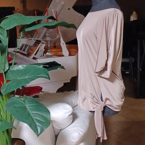 Cache Top - Picture 2 of 5